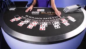 pkpk10 အွန်လိုင်း စလော့ Free Spin Bonus ကစားနေသောမြင်ကွင်း